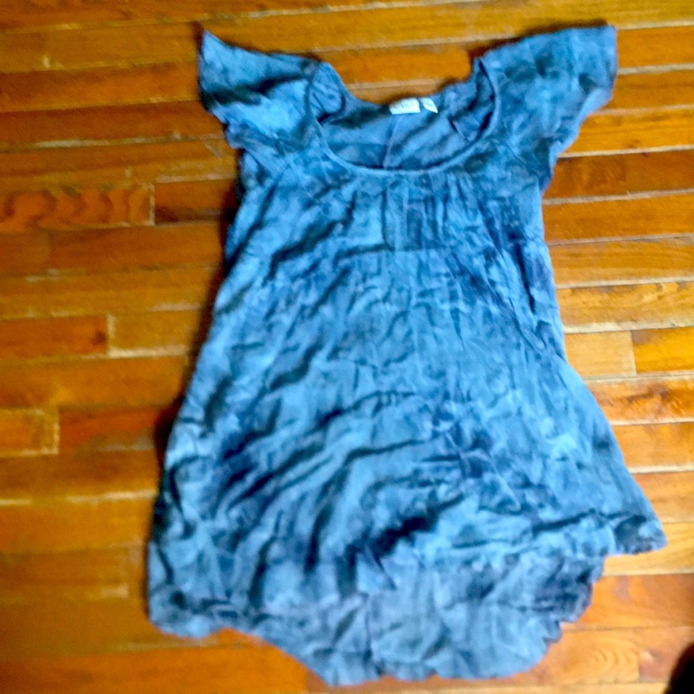 Women’s shirt